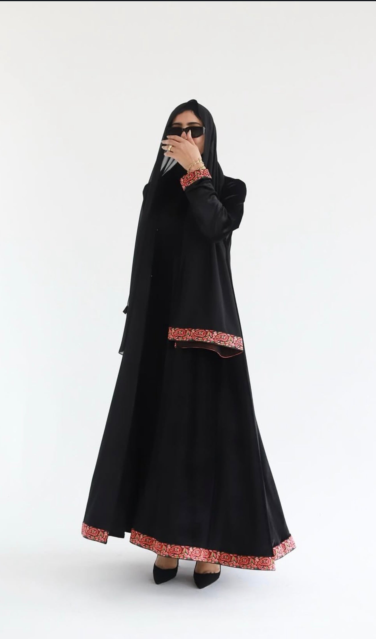 Velvet abaya