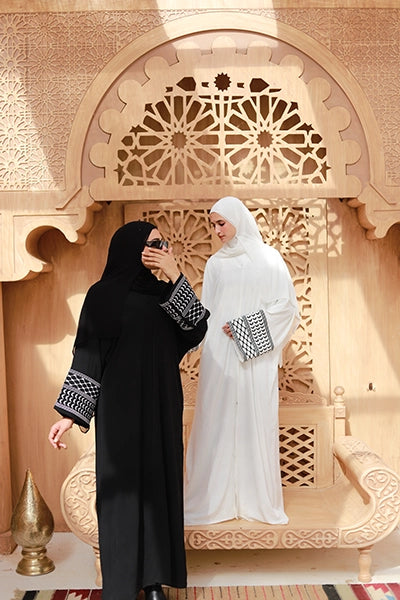 Palestinian Abaya