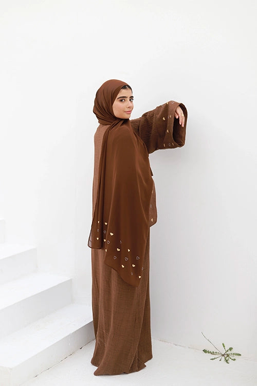 Abaya with heart embroidery Secondary image