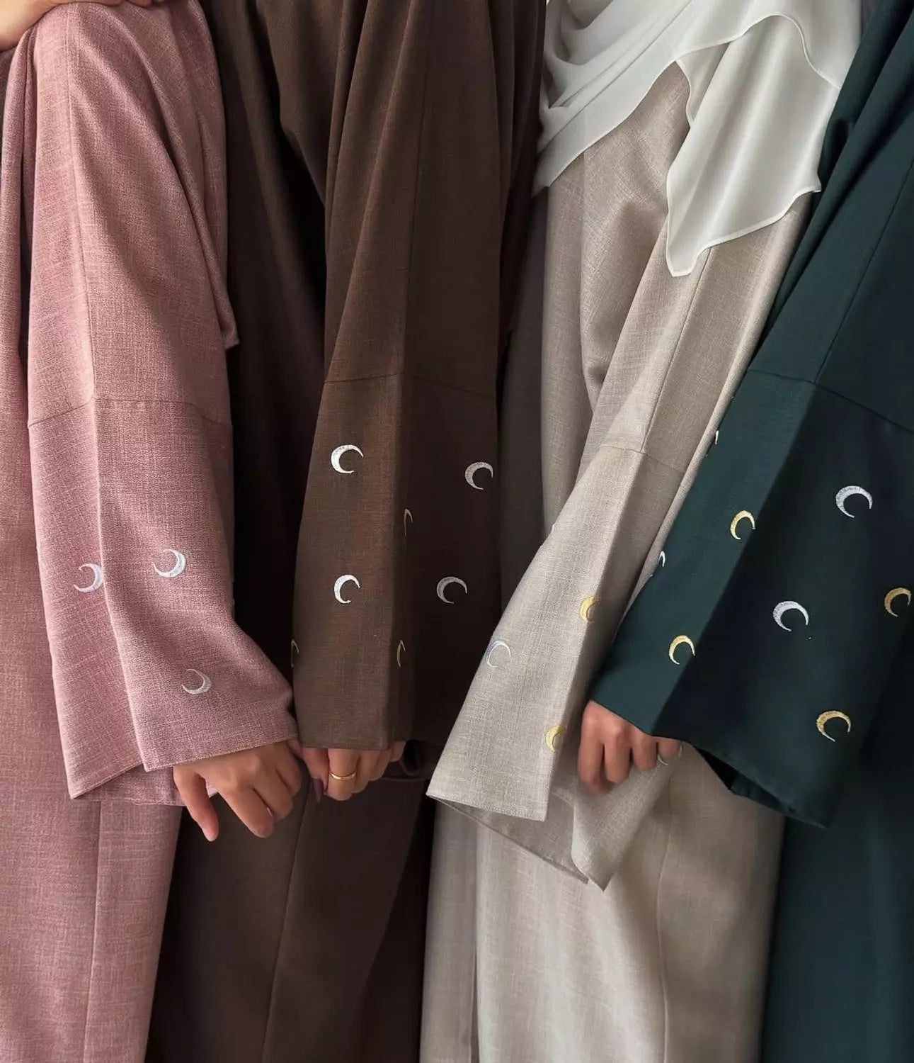 Crescent embroidery abaya Main image